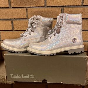 Timberland Iridescent Silver Boots RARE🩶
